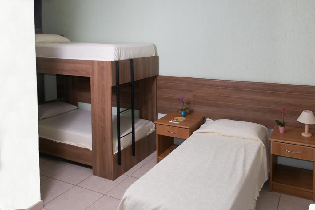 Hotel Pousada Bonita - 150M Metro Paraiso E 1Km Do Inicio Av Paulista เซาเปาโล ภายนอก รูปภาพ